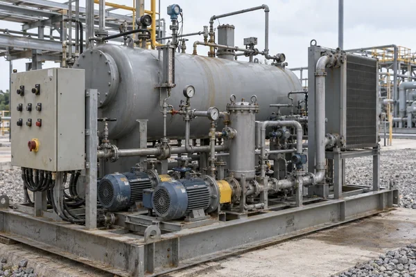 Establishing Integrity Assurance for a Critical Oil Circulation Unit
